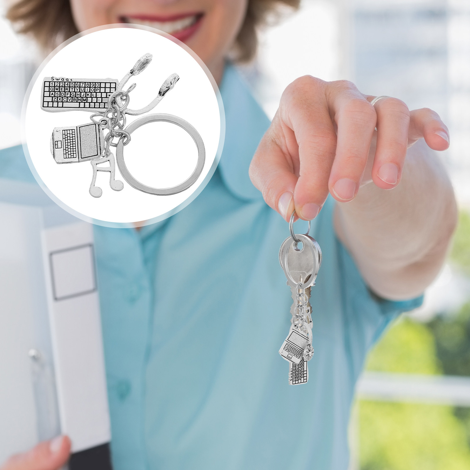 Tech Accessories To Gift - Llavero de Ingeniero, Teclado Electrónico, Ratón,